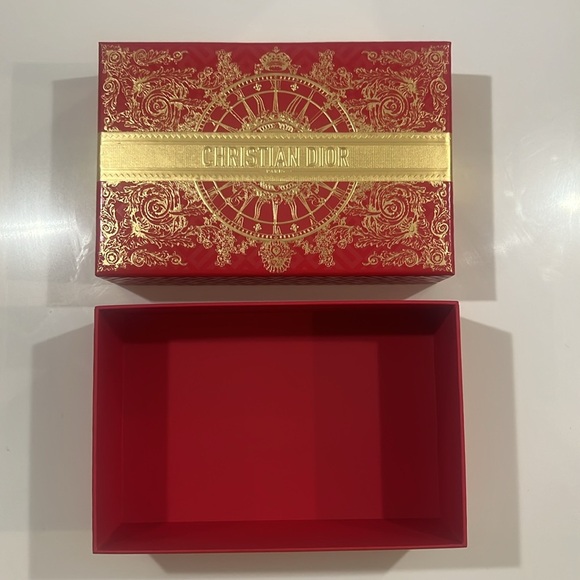 Christian Dior Red and Gold Decorative Box - Picture 3 of 8